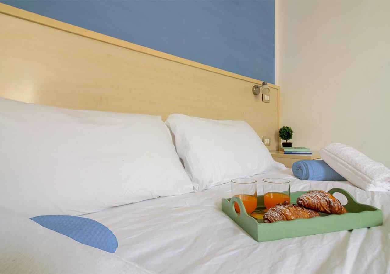 Athena Rooms - Parcheggio Privato Болонья Экстерьер фото